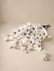 Grandes branches de magnolia artificiel – Blanc (8 tiges)