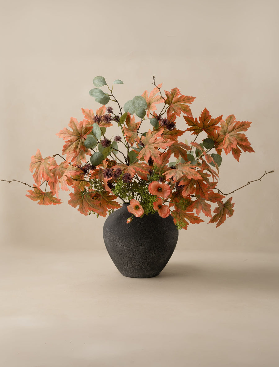 Composition florale artificielle - Feuille d'érable et coquelicot orange