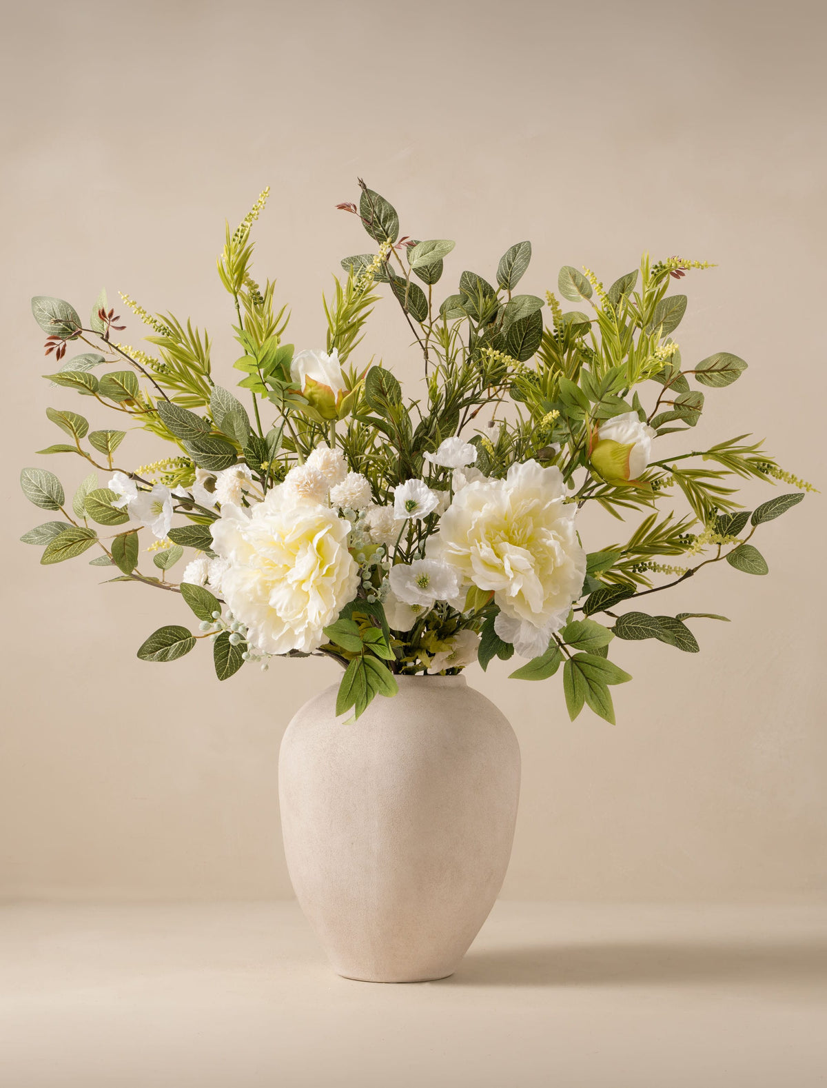 Composition florale artificielle – Coquelicot blanc et pivoine