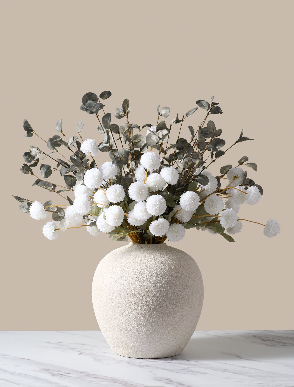 Composition florale artificielle – Blanc et vert