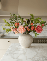 Composition florale artificielle – Coquelicot pêche et pivoine