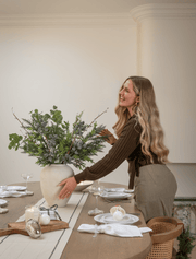 Composition florale artificielle – Baies bleues et saule
