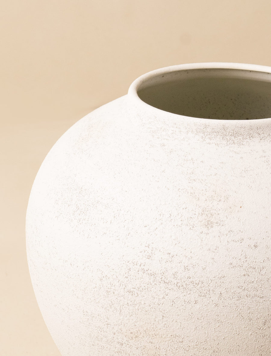 Arina Vase – Stone Finish