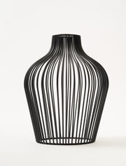 Mya Outline Vase – Black