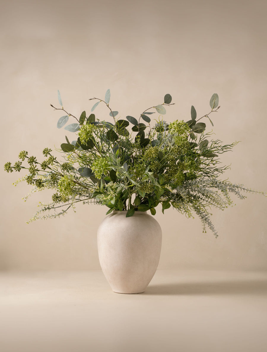 Composition florale artificielle - Eucalyptus sauvage et baies vertes